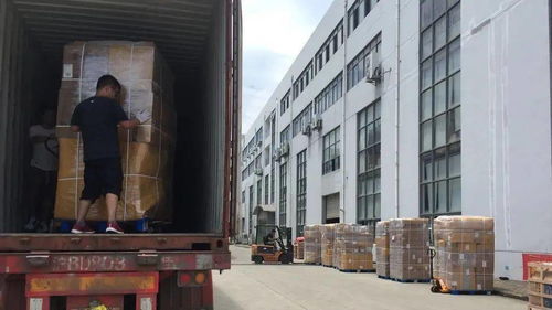 边境封闭、机票暴涨，华人回国无门之际这家化妆品公司出手相助